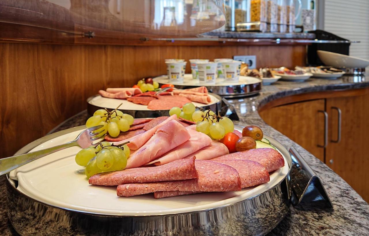 Apartment Hotel Kral - Business Hotel & Serviced Apartments Ερλάνγκεν Εξωτερικό φωτογραφία