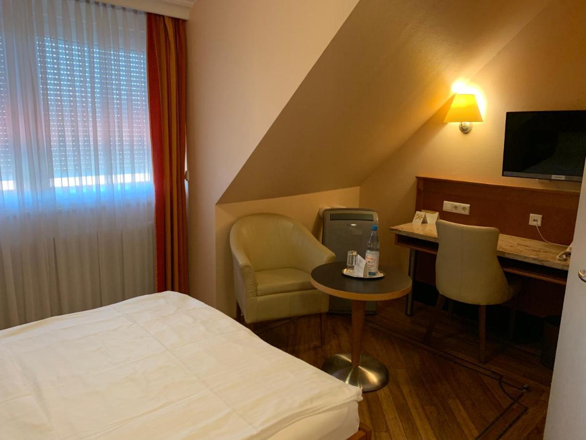 Apartment Hotel Kral - Business Hotel & Serviced Apartments Ερλάνγκεν Εξωτερικό φωτογραφία