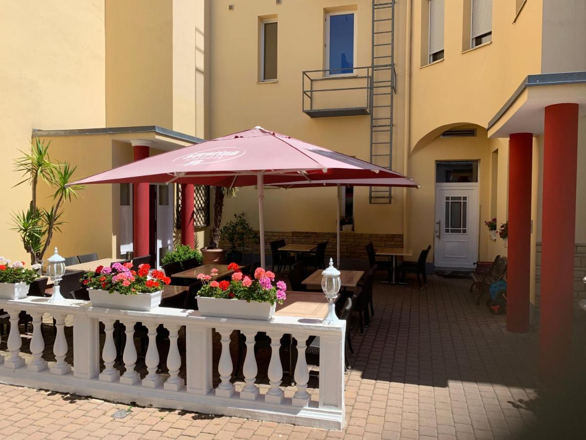 Apartment Hotel Kral - Business Hotel & Serviced Apartments Ερλάνγκεν Εξωτερικό φωτογραφία